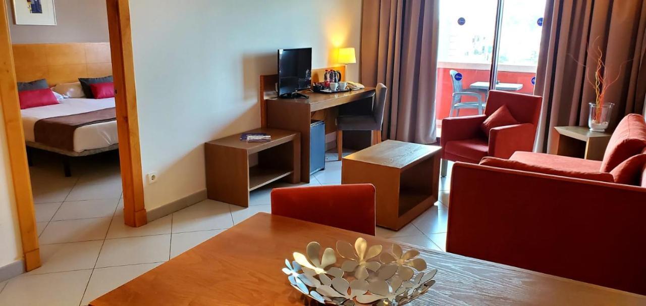 Hotel Ohtels Campo De Gibraltar La Línea de la Concepción Zewnętrze zdjęcie
