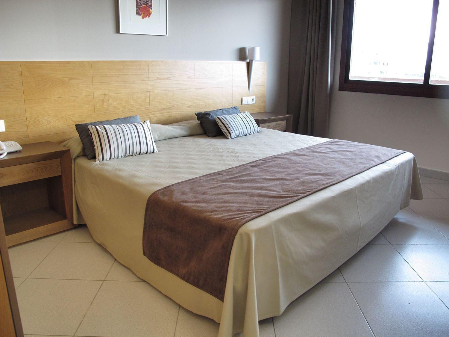 Hotel Ohtels Campo De Gibraltar La Línea de la Concepción Zewnętrze zdjęcie