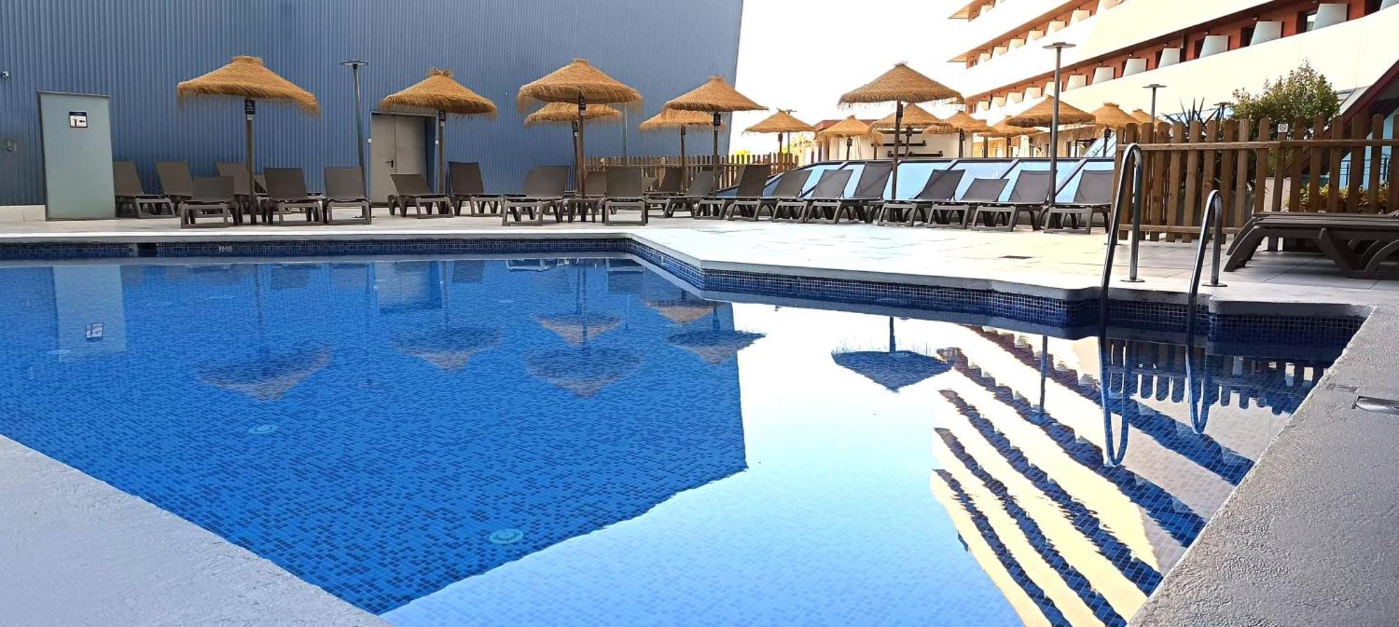 Hotel Ohtels Campo De Gibraltar La Línea de la Concepción Zewnętrze zdjęcie