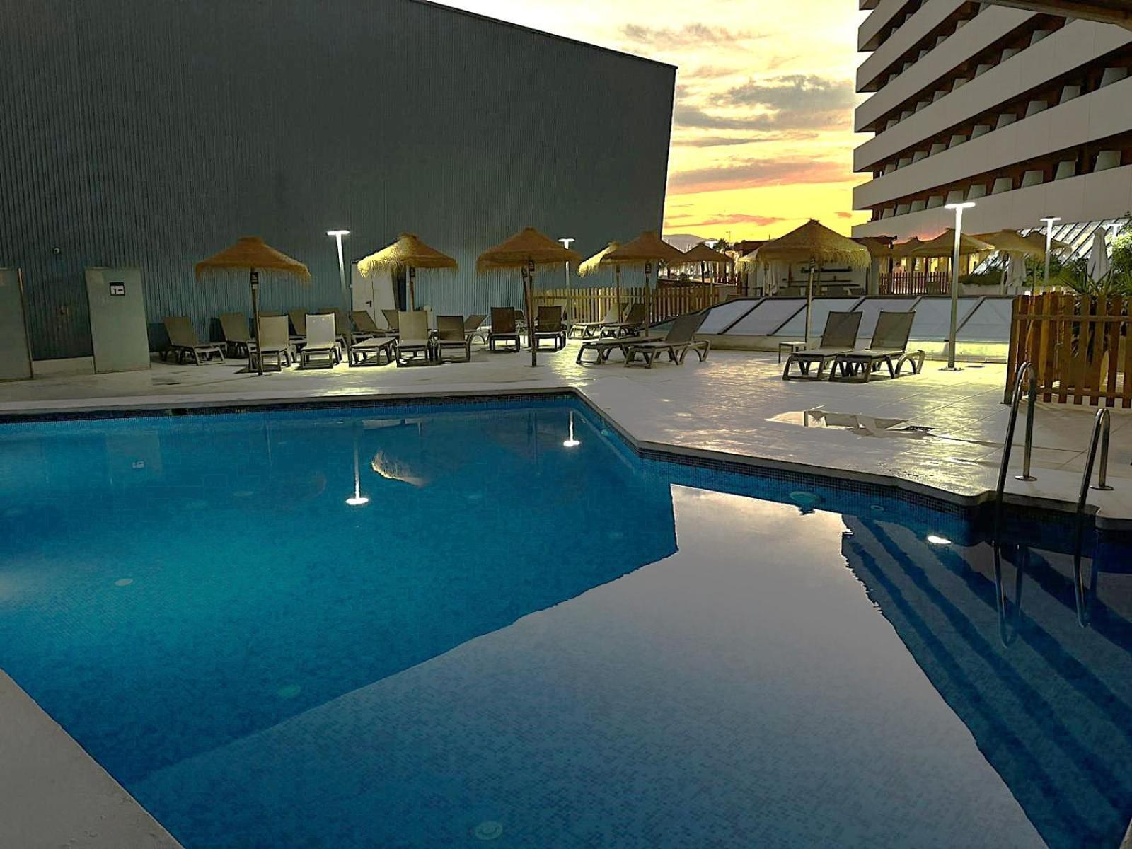 Hotel Ohtels Campo De Gibraltar La Línea de la Concepción Zewnętrze zdjęcie